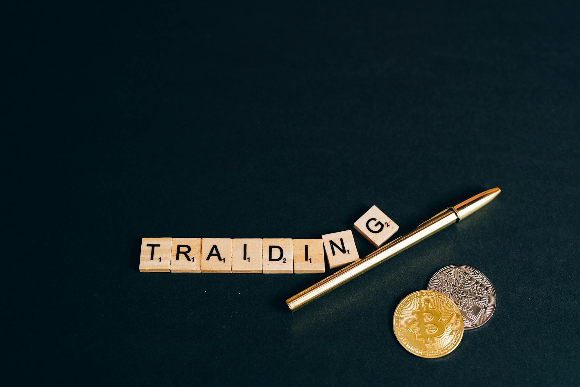 Bitcoin pós-halving 2024 e ETFs à vista — Foto por Leeloo The First via Pexels