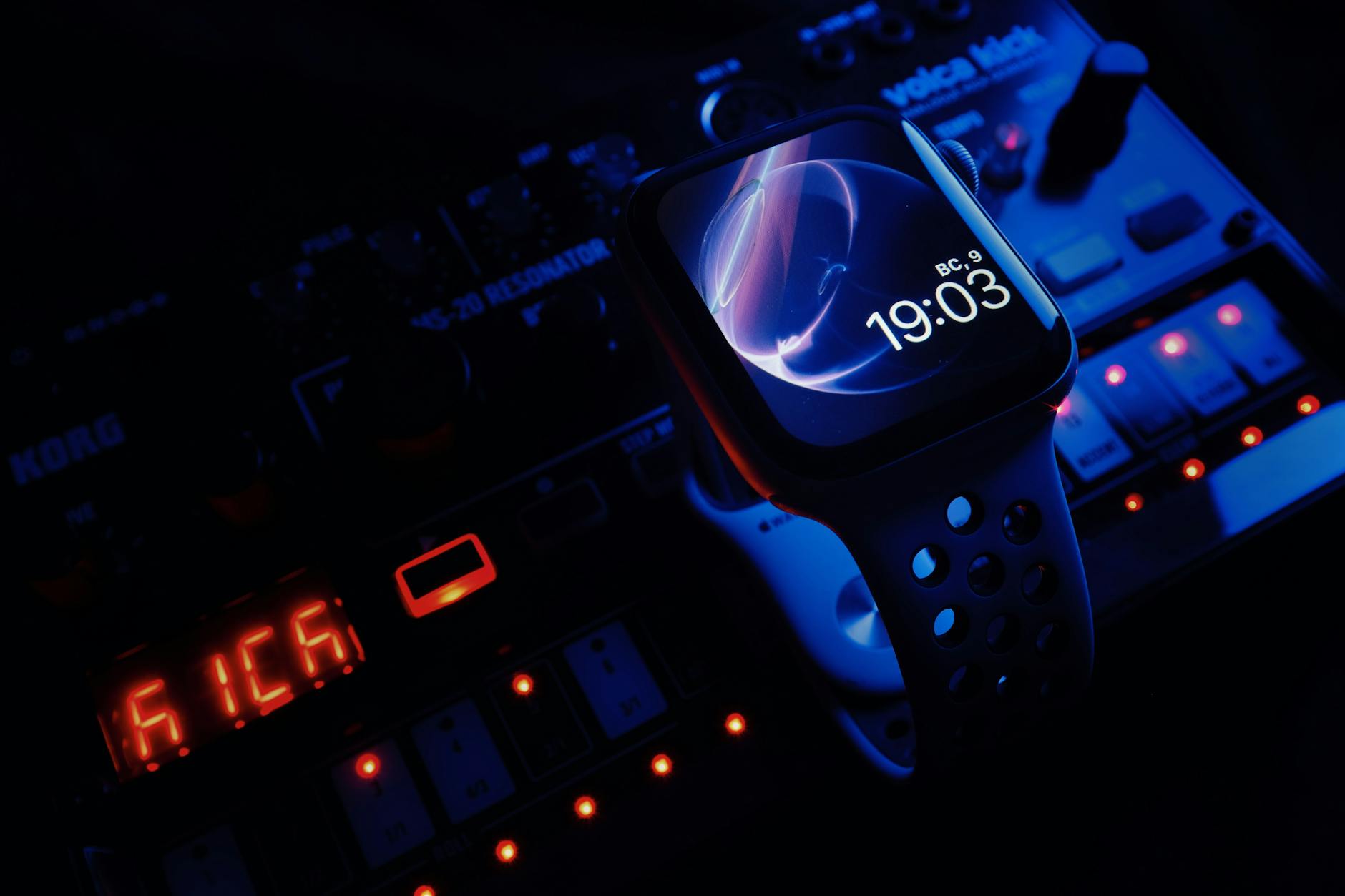 Blackwell B200 vs MI300X em 2026 Data Centers — Foto por Egor Komarov via Pexels