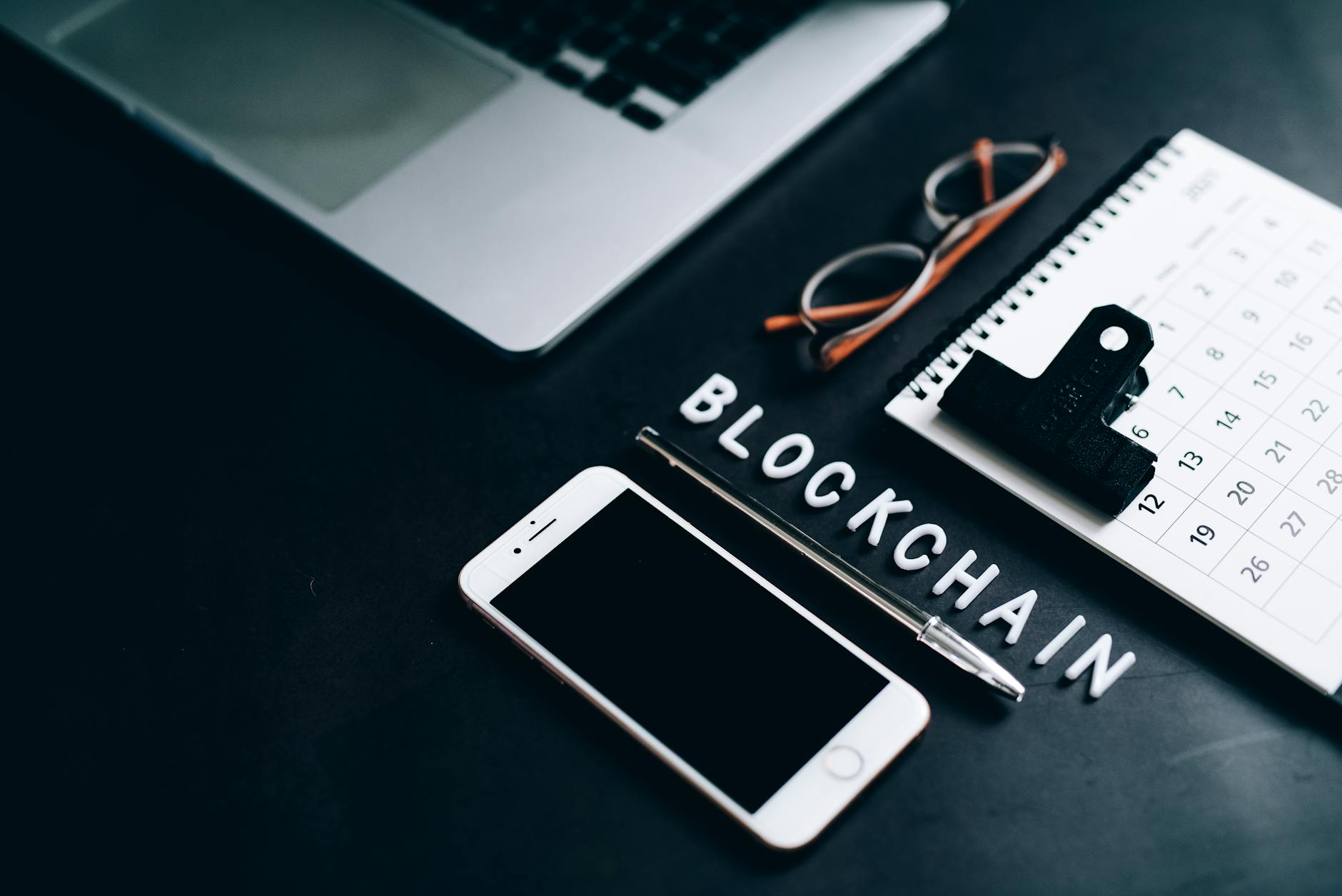 Blockchain e Web3 em 2026: Guia Essencial — Foto por Leeloo The First via Pexels