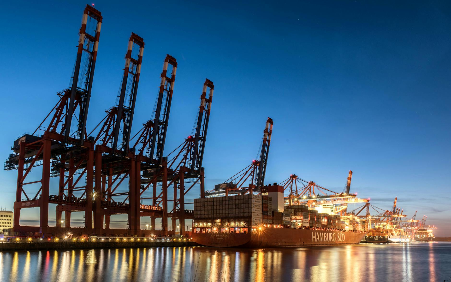 Dev Containers e Platform Engineering 2026 — Foto por Wolfgang Weiser via Pexels