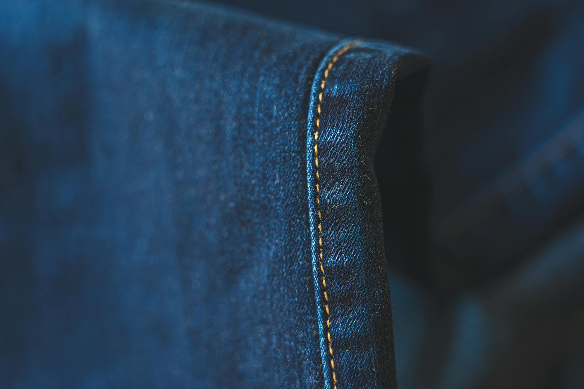 GPT-4.1 vs Claude 3.5 vs Gemini 1.5 para TI em 2026 — Foto por Castorly Stock via Pexels