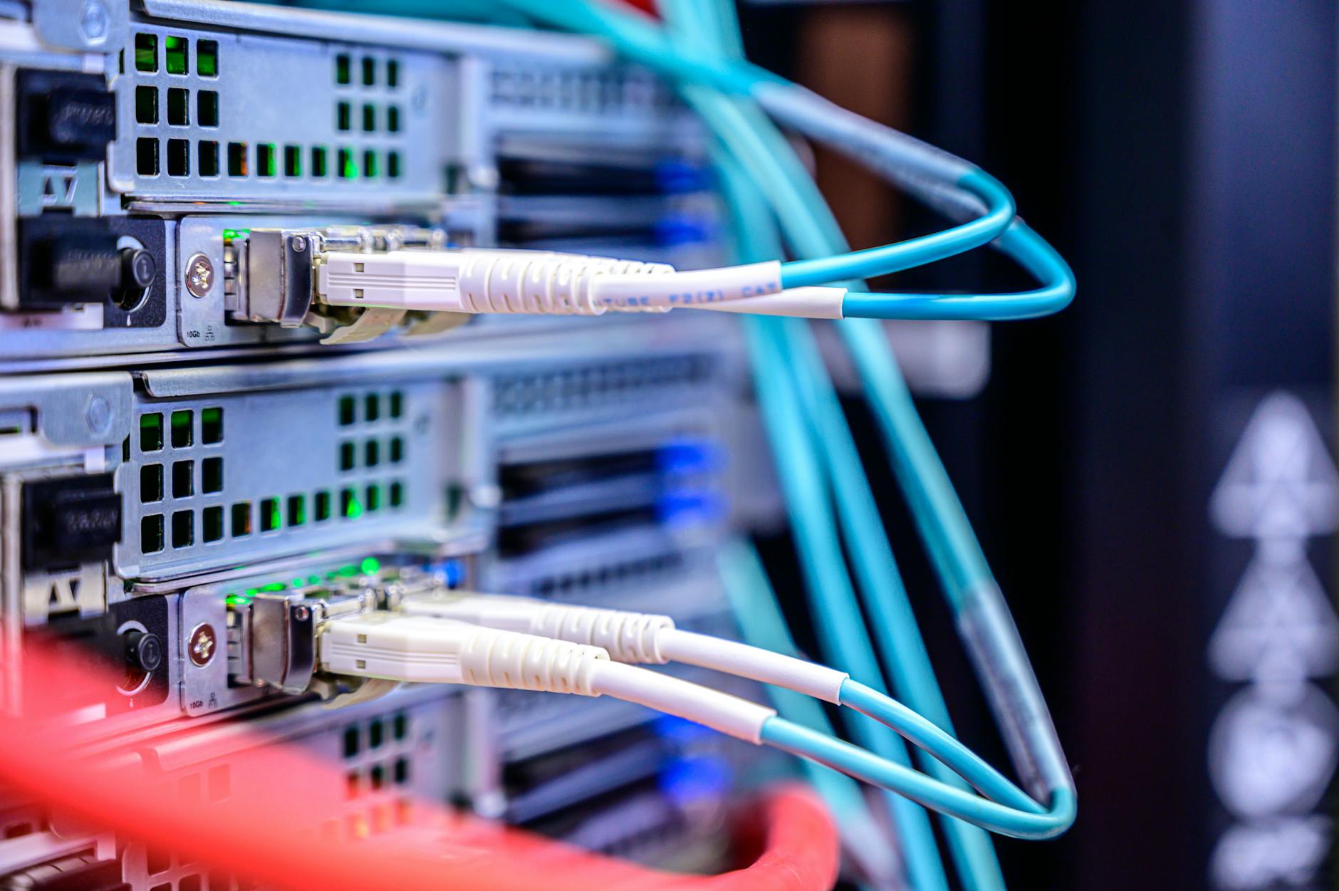 Hardware para Data Centers 2026: Blackwell e Xeon 6 — Foto por Brett Sayles via Pexels
