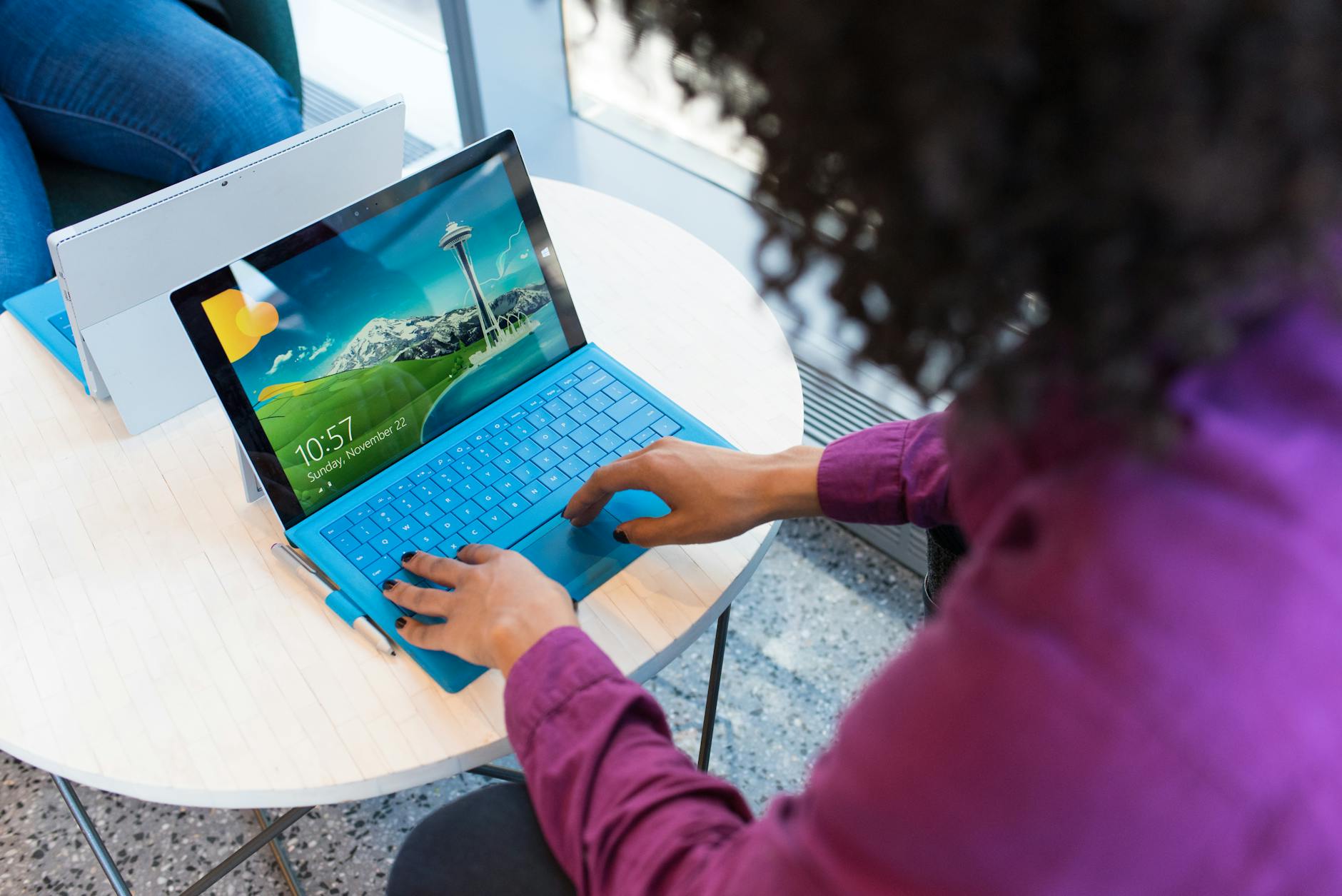 Notebooks 2026: ARM, IA e Windows 12 — Foto por Christina Morillo via Pexels
