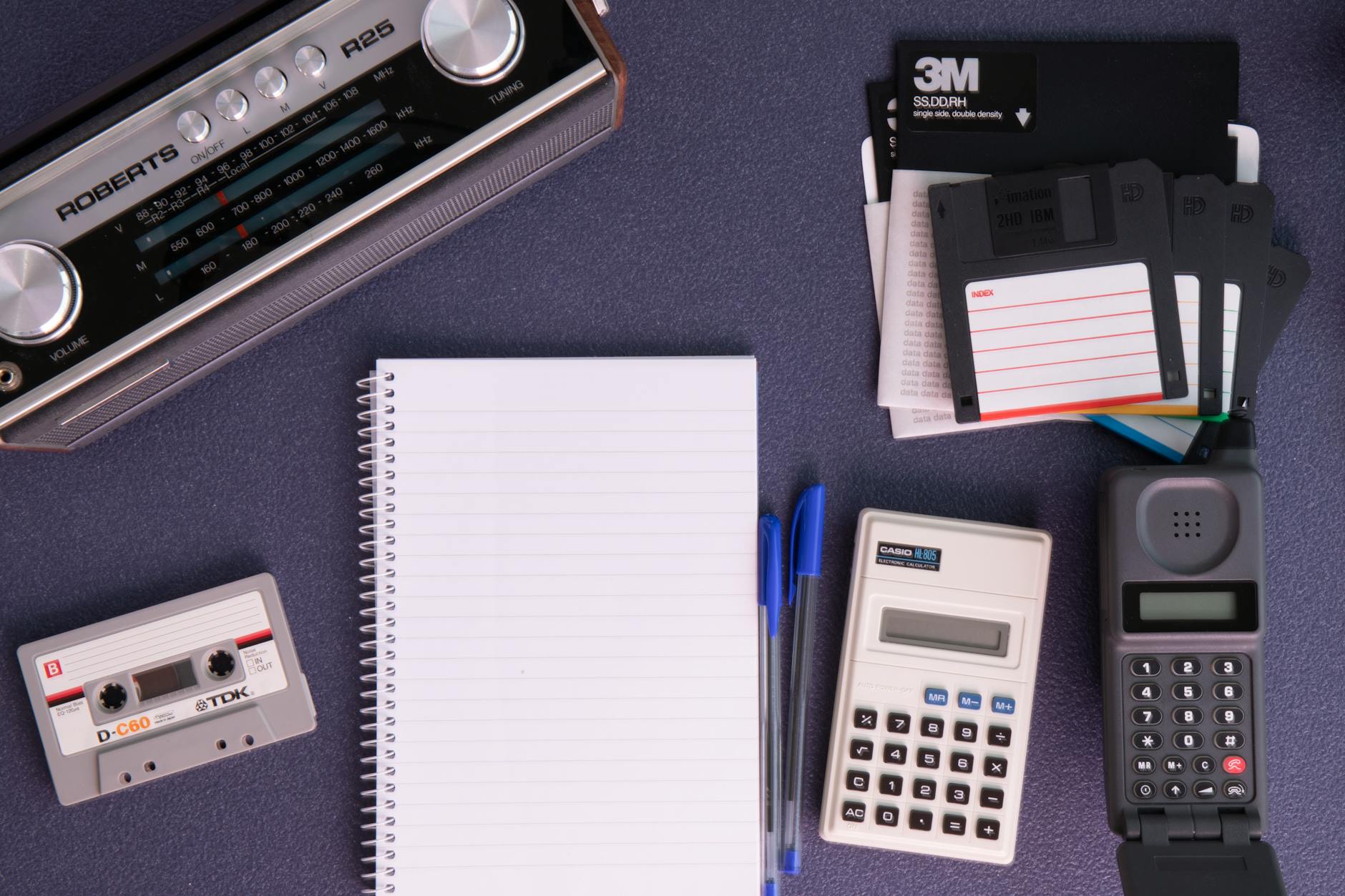 Notebooks Copilot+ com Snapdragon X Elite — Foto por Nic Wood via Pexels