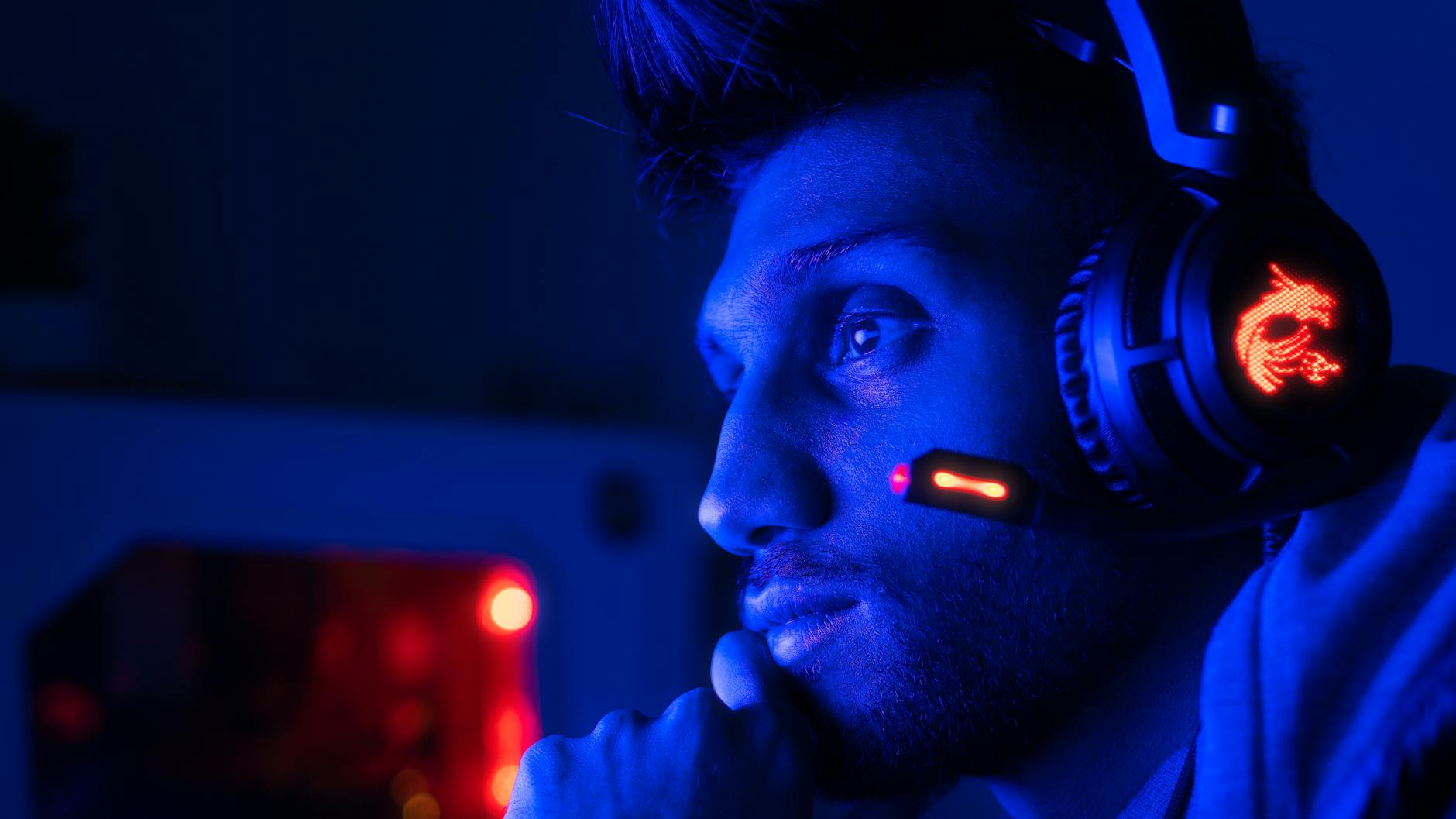 Processadores 2026: Ryzen 9000 vs Core Ultra 200 — Foto por Helmy Zairy via Pexels