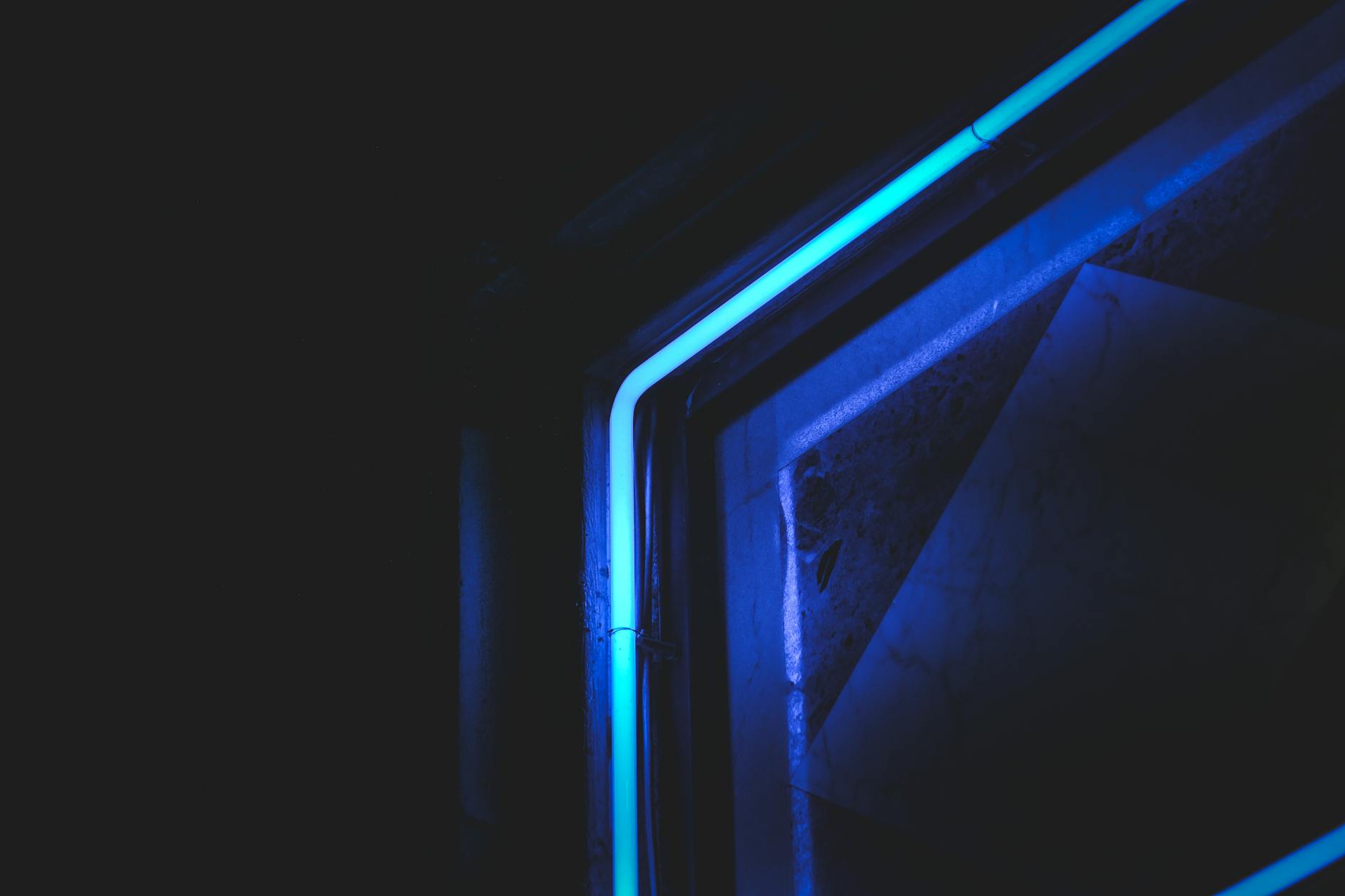 Python 3.13 e 3.14 em 2026: guia técnico — Foto por Francesco Ungaro via Pexels