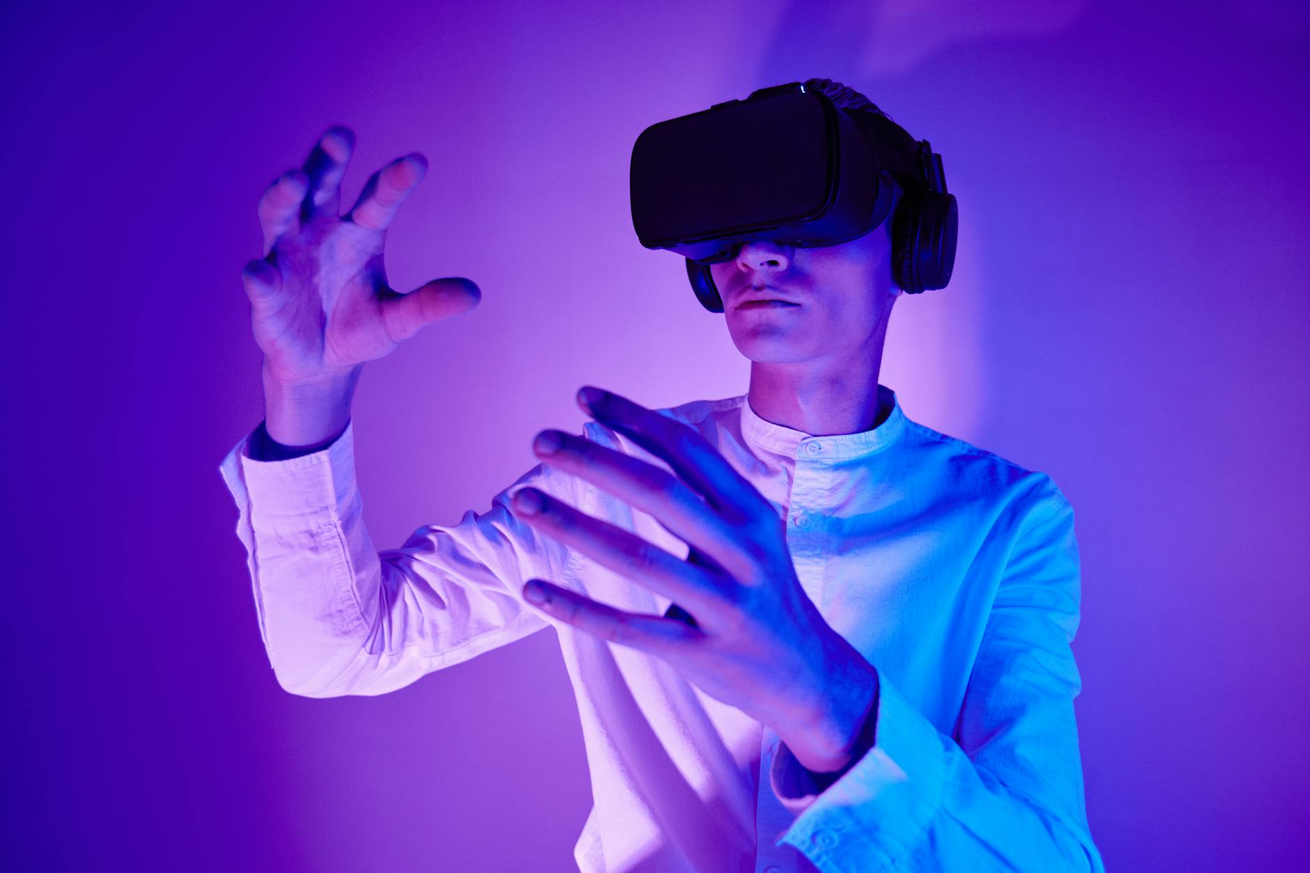 Realidade Virtual e AR em 2026: Guia TI — Foto por Michelangelo Buonarroti via Pexels