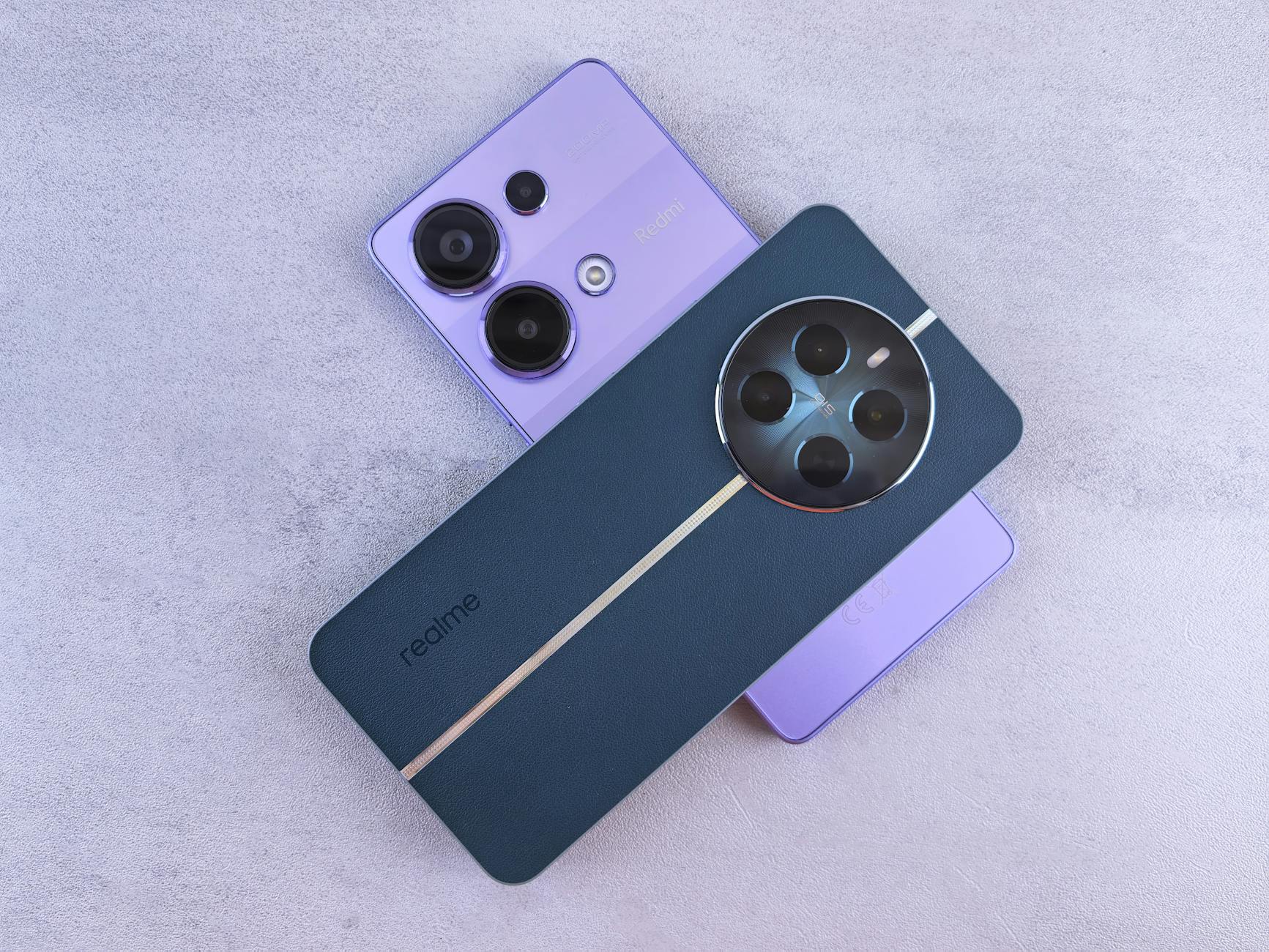 Smartphones com IA On-Device 2026: TI Corporativa — Foto por Andrey Matveev via Pexels